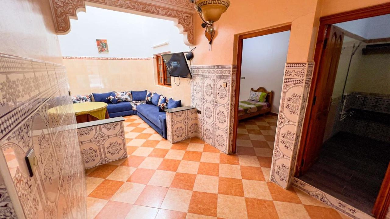 Dar Haut De Gamme Et A Un Prix Imaginaire Hostcom For Families Only Oujda Exterior foto