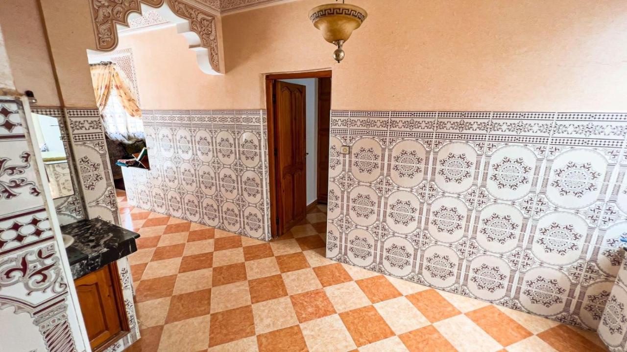 Dar Haut De Gamme Et A Un Prix Imaginaire Hostcom For Families Only Oujda Exterior foto
