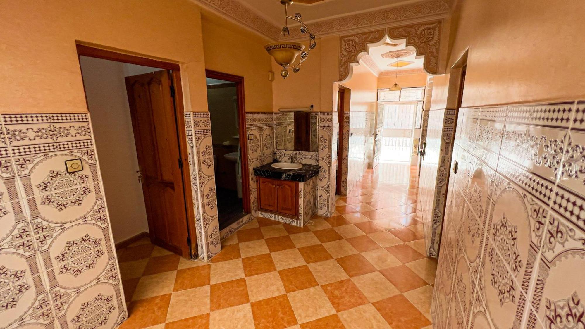 Dar Haut De Gamme Et A Un Prix Imaginaire Hostcom For Families Only Oujda Exterior foto